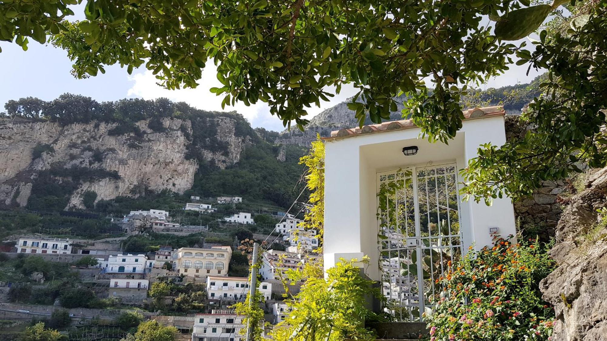 Al Poggio Antico Amalfi Exterior foto